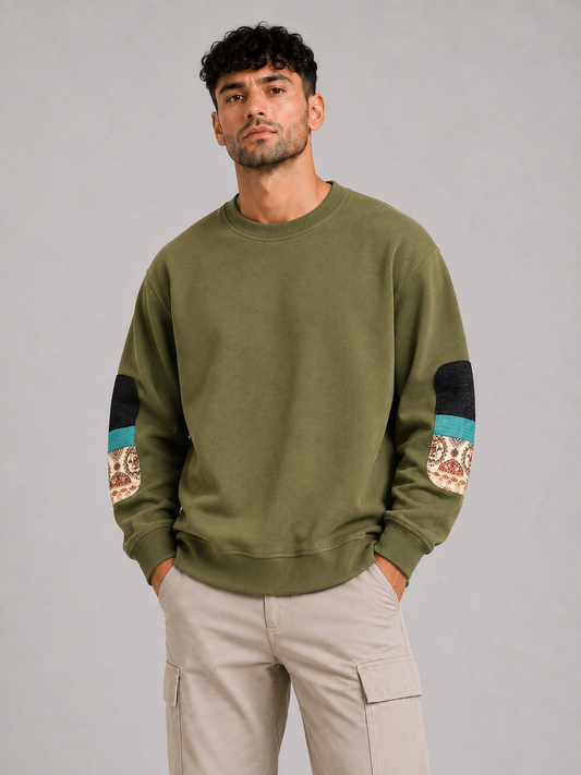 Mochuang Patch Detail Pullover Sweatshirt